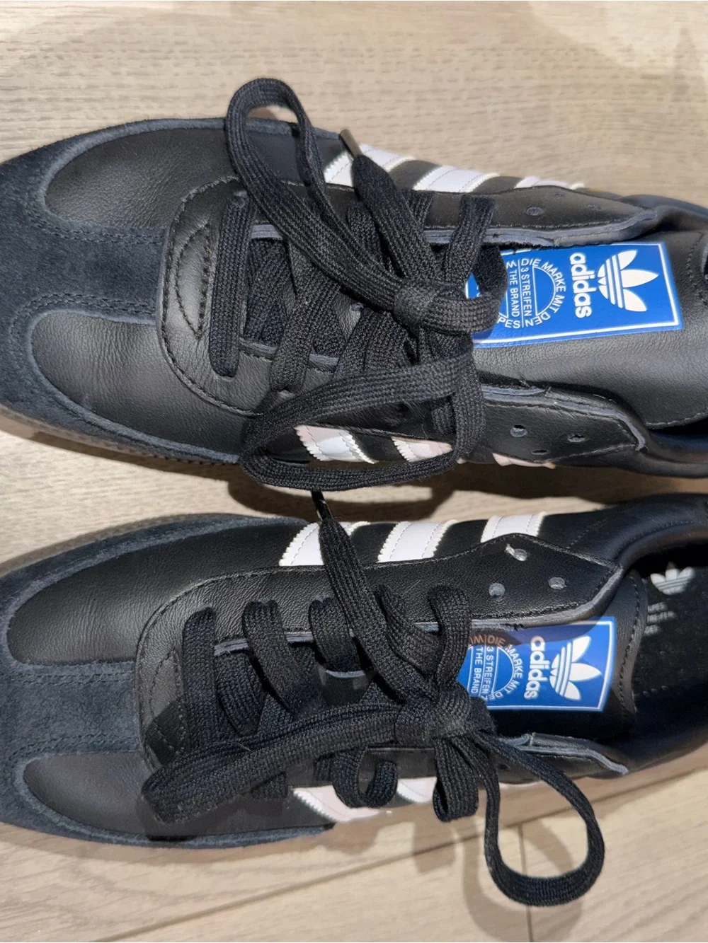 adidas samba Men's Black & White Classic Sneakers worn lightly 1x